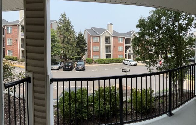 2 beds, 2 baths, $2,450