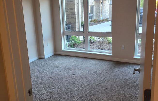 2 beds, 2 baths, 1,130 sqft, $1,825, Unit 206