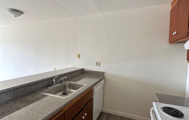 1 bed, 1 bath, 650 sqft, $1,695, Unit Unit 303