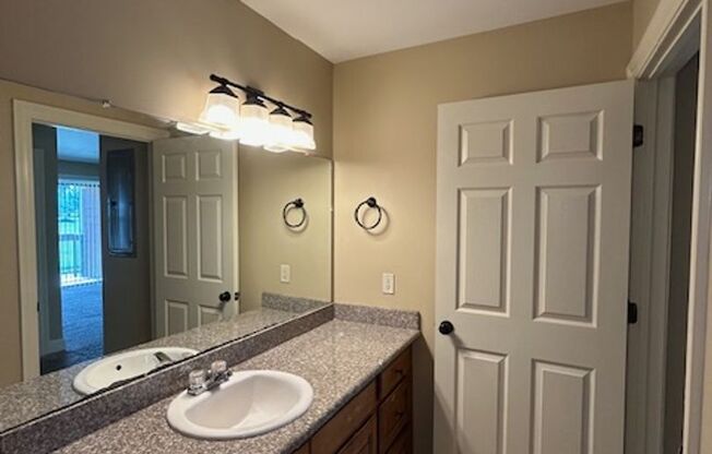 3 beds, 2 baths, 1,300 sqft, $1,125, Unit O-202