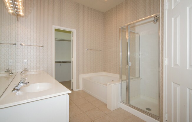 Open, Airy & Bright 4 Bedroom Home in Knolls at Russell Creek!