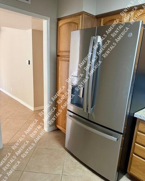3655 N 5 AVE