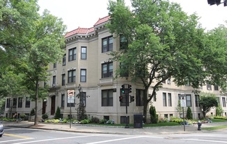 Freeman-St Paul Apartments