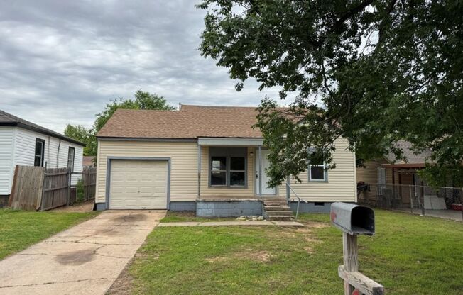 2 bed 1 bath in OKC! New paint and ready for move in!