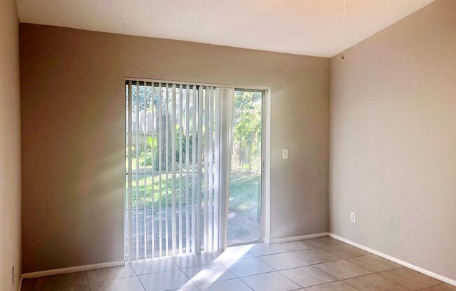 2 beds, 1 bath, $1,395