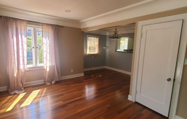 Classic 4 Bedroom Tudor in Desirable Maple Leaf Neighborhood-Just 4 blocks to Greenlake!