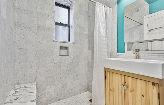Studio, 1 bath, 350 sqft, $2,500, Unit 204