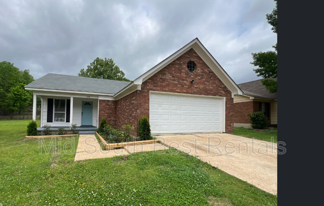 208 W FAIRWAY AVE