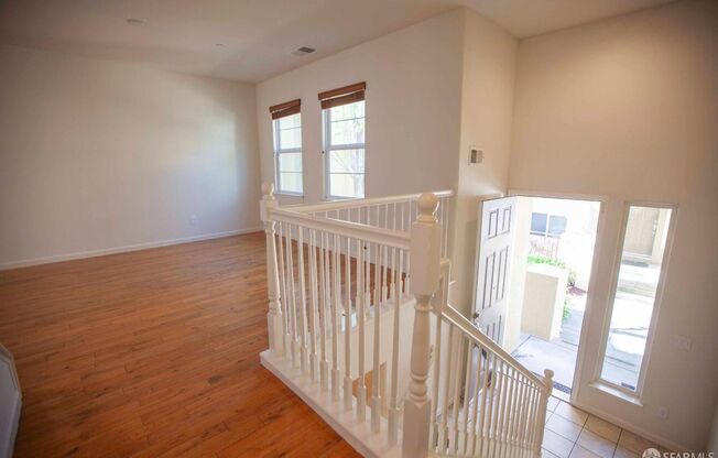 Beautiful updated 3-level, 3BR2.5BA and 2-car garage townhome!