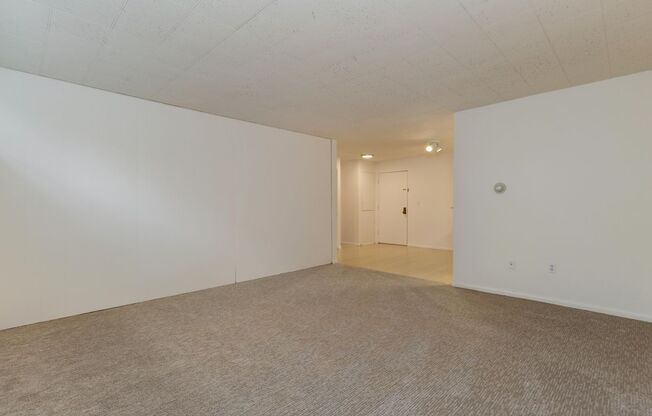 324 W. Olympic Pl.