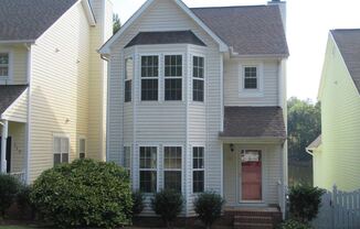 121 Westview Cove