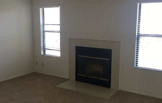 2 beds, 1 bath, 875 sqft, $1,590, Unit 485-211