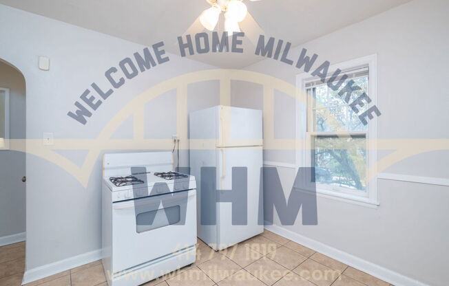 3254 S KINNICKINNIC AVE