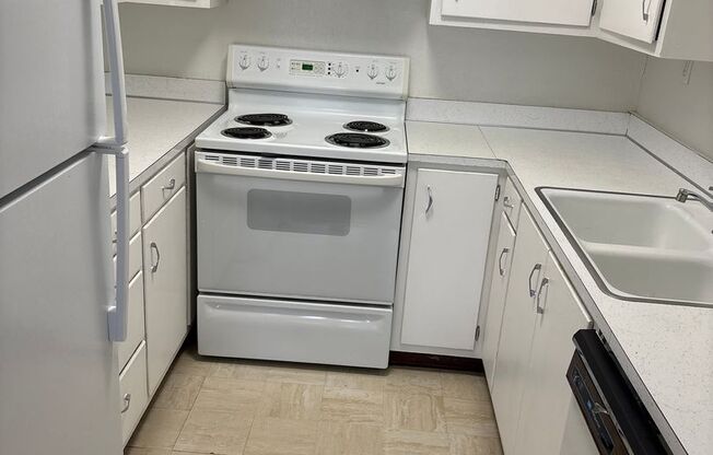 2608 House Ave - Capitol Apartments
