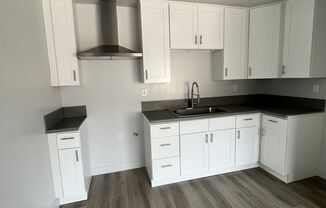 2 beds, 1 bath, $2,450, Unit 203