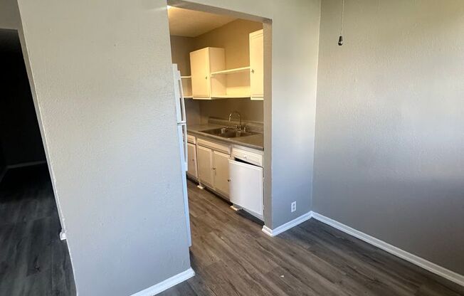 Brookview Duplex 6822