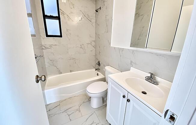 28 56 47 ST