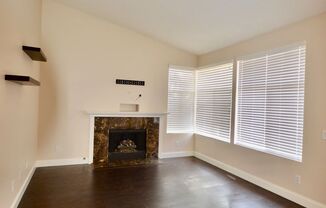 2 beds, 2 baths, $2,795, Unit Unit 57D