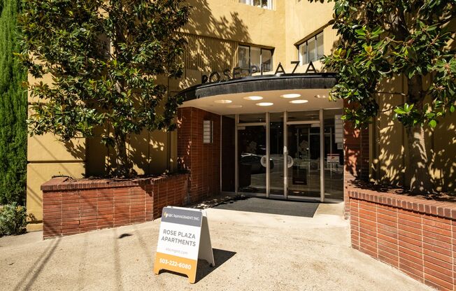 1 bed, 1 bath, 550 sqft, $1,400, Unit 105