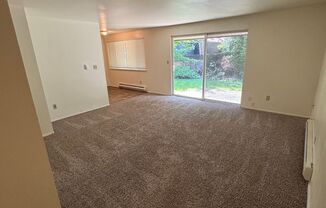 Country Squire Apartments 10833