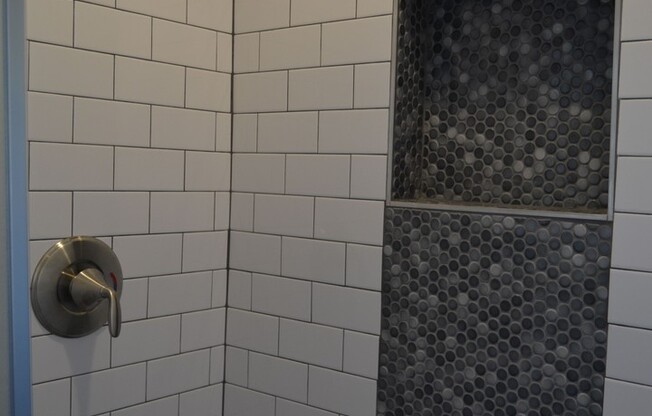 Great Updated Home Close to I20