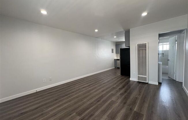 2 beds, 1 bath, 675 sqft, $3,500, Unit 19