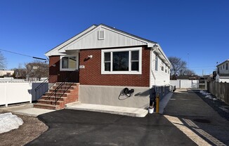 535 WASHINGTON AVE