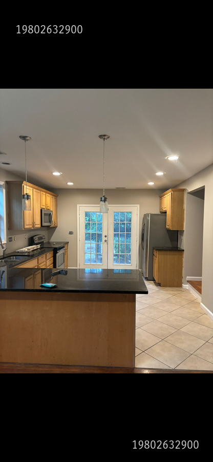 237 PLYMOUTH AVE