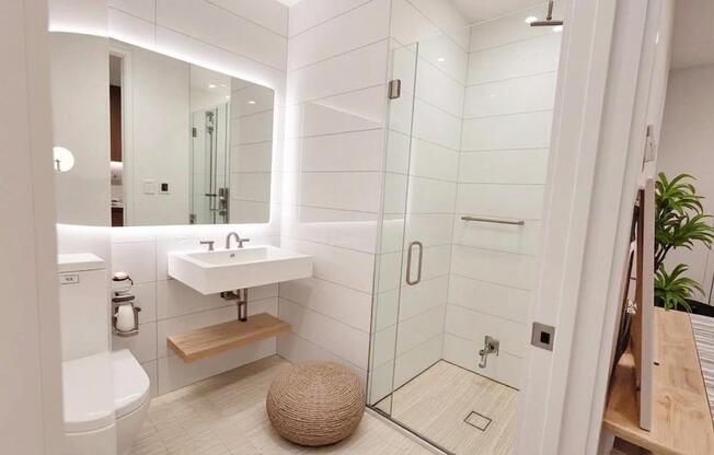 Studio, 1 bath, $3,750, Unit 3D