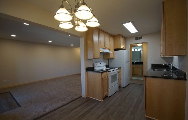 2 beds, 1.5 baths, $1,798, Unit 205