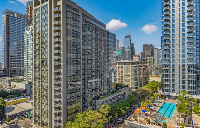 1 bed, 2 baths, 1,390 sqft, $789,000, Unit 1707