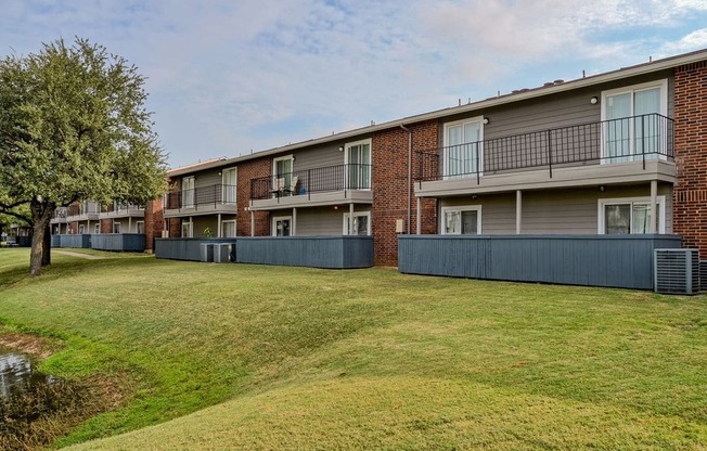 Oak Tree Village Apartments Exterior of Apartments