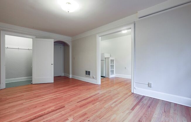 1 bed, 1 bath, 630 sqft, $1,550, Unit 201