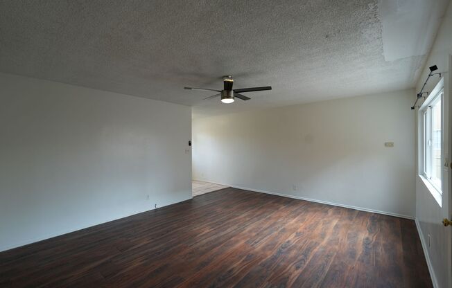 925 MANOR