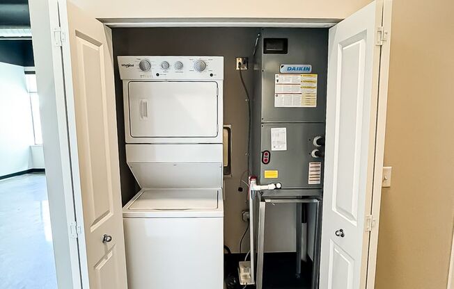 2 beds, 2 baths, 1,188 sqft, $1,725, Unit 120