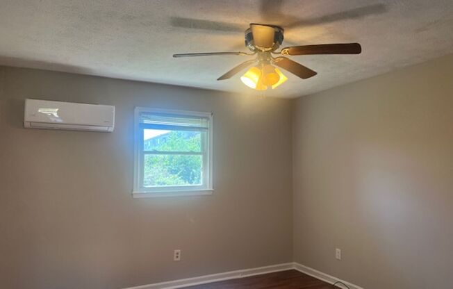 6421-D Applecross Ave ~ Southwood