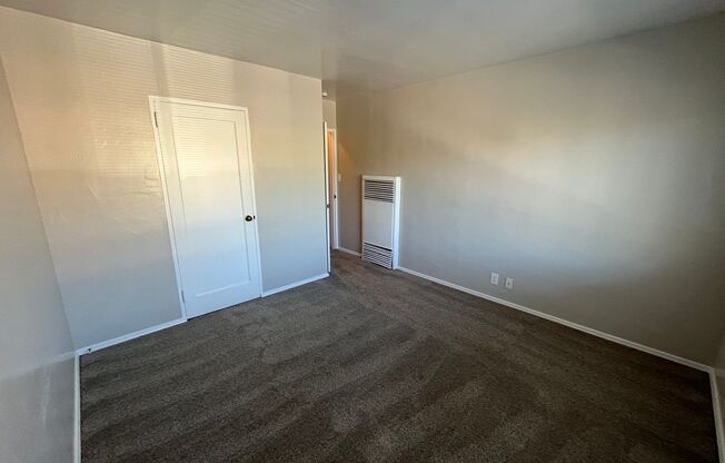1 bed, 1 bath, 600 sqft, $1,495, Unit 734A MC