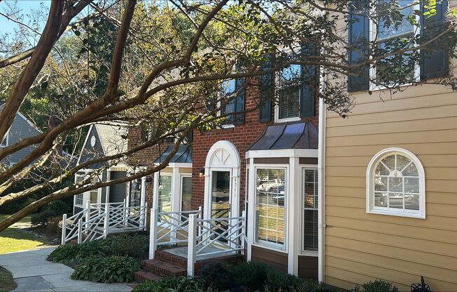 2 Bed | 2.5 Bath Townhouse In North Raleigh - Freshly Painted!