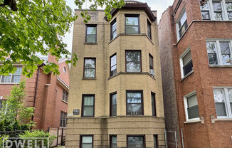 2131 W Giddings St