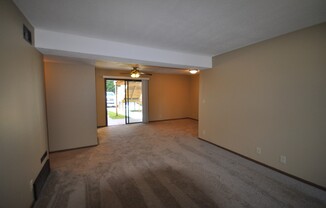 1 bed, 1 bath, $795, Unit C4