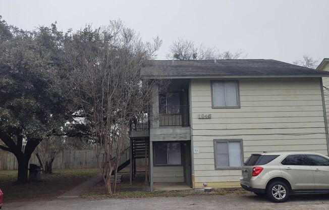 1646 POST RD