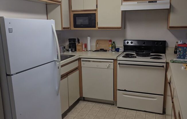 Arbors Apts.