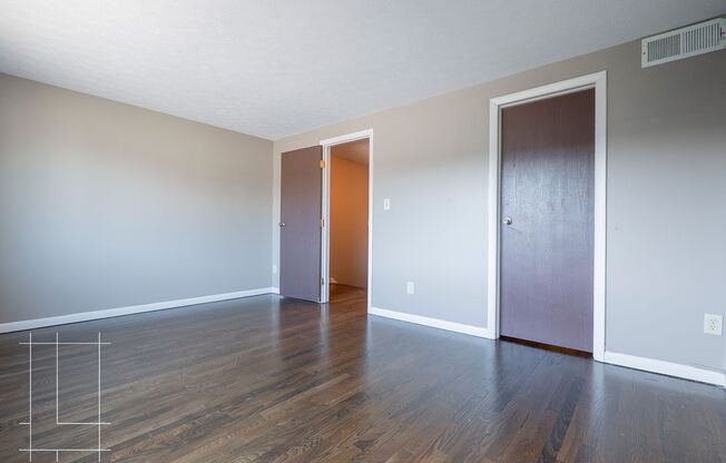 2 beds, 1.5 baths, $1,425, Unit 393 E Buttles Ave Apt. H