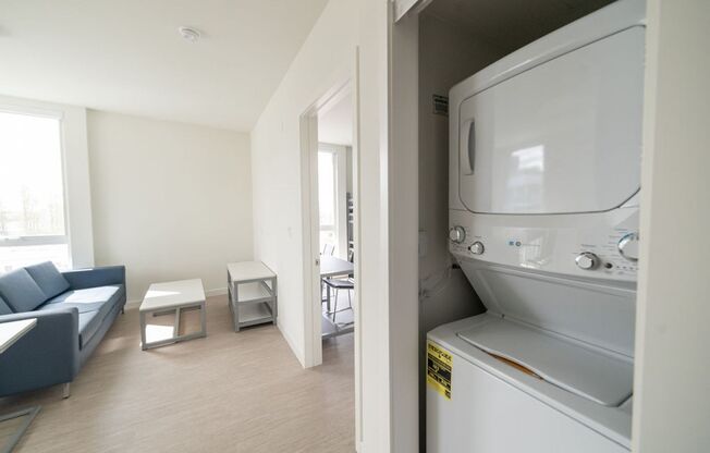 1 bed, 1 bath, 951 sqft, $2,296, Unit 711A