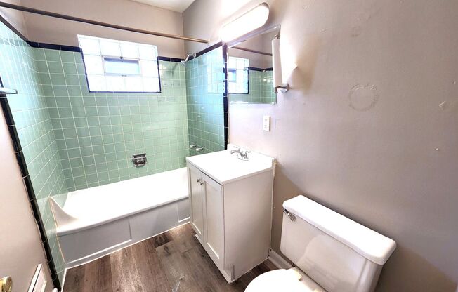 4278 N 84th Street