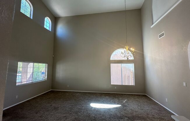 SUMMERLIN BEAUTY IN SAN MARCOS VISTAS! GATED COMUNITY!!!