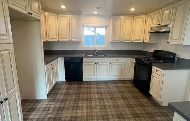 Spacious 4 bedroom, 2 bath single family home