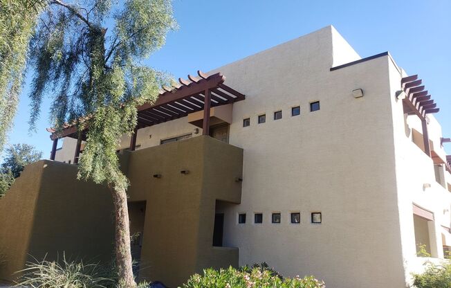 2 beds, 2 baths, $1,370