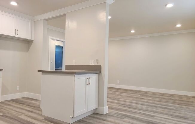 1 bed, 1 bath, $1,995, Unit 14715 Unit #5