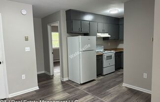 1 bed, 1 bath, 700 sqft, $1,195, Unit Apartment 23